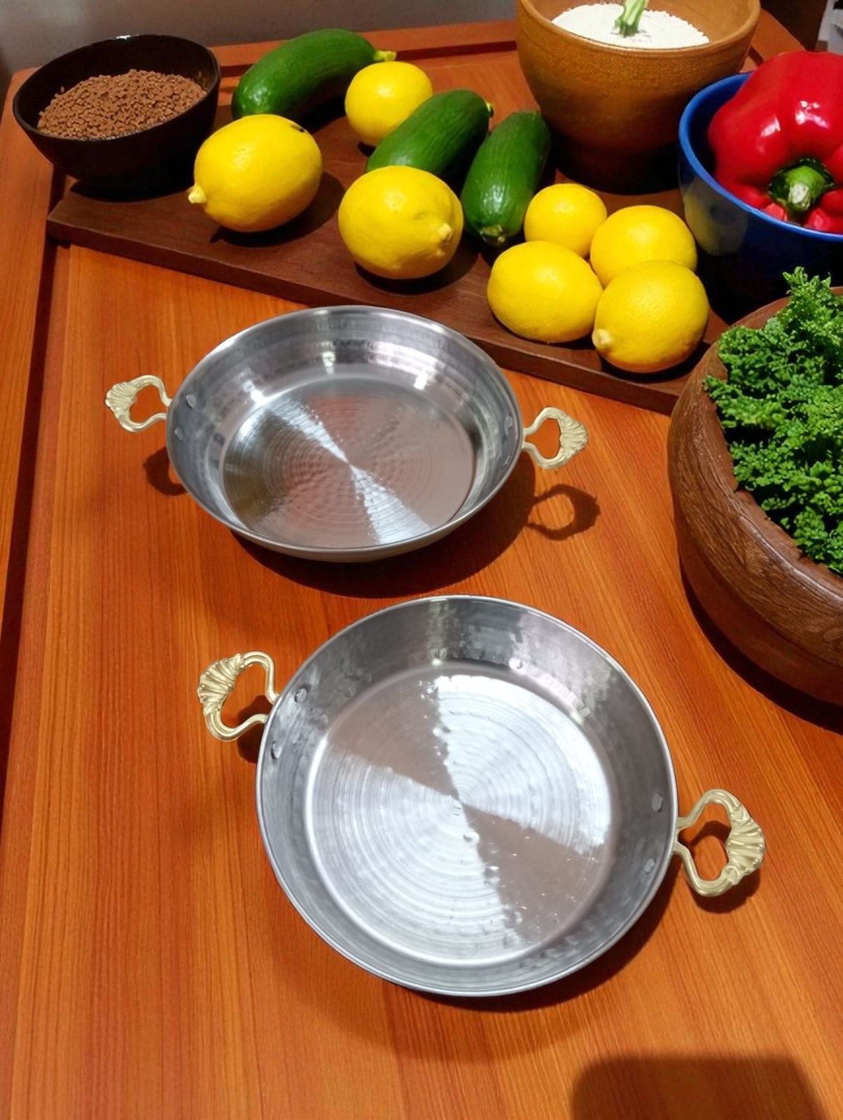 2'li Sahan Menemen Tava Seti, Sarı Kulplu 18 cm ve 20 cm Dövme İşçilikli Çelik
