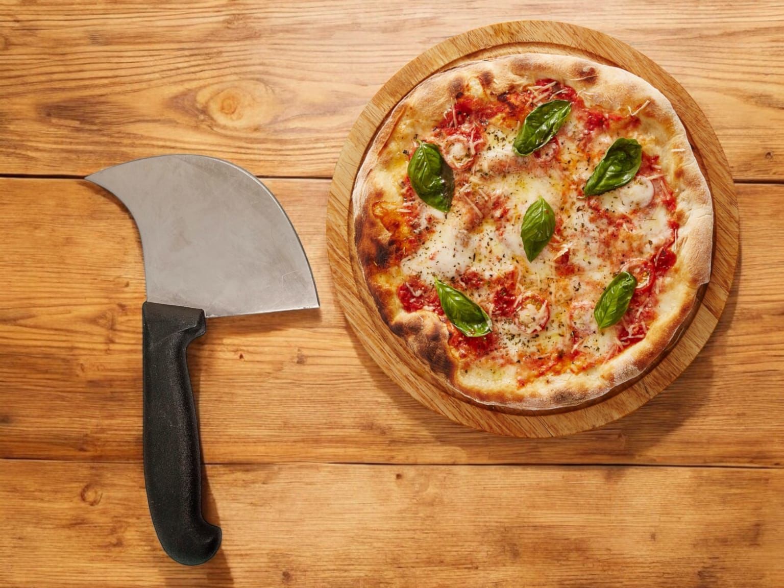 Lazoğlu Börek Bıçağı Hilal Pizza Dilimleme Bıçakları