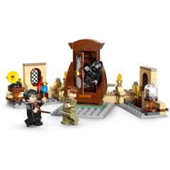 76463 Lego Harry Potter Hogwarts Şatosu: Hastane Koğuşu 907 parça +9 yaş
