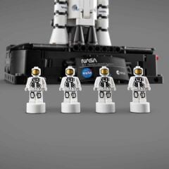 42221 Lego Technic NASA Artemis Uzay Fırlatma Sistemi Roketi 632 parça +9 yaş