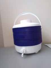 Camptown 9 LT Kale 1008P Soğuk Su Termosu Musluklu Plastik Piknik Termos Mavi