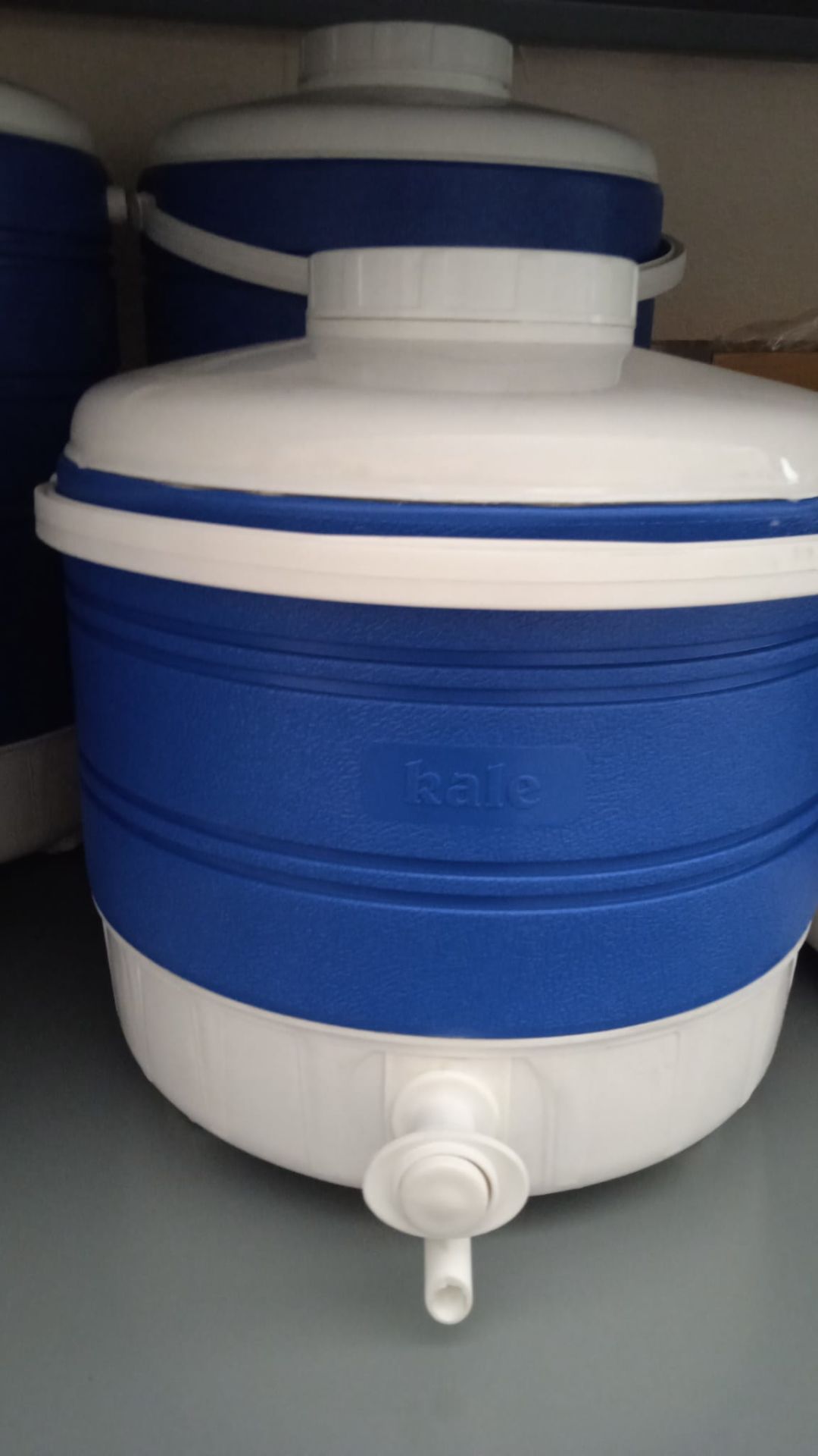 Camptown 9 LT Kale 1008P Soğuk Su Termosu Musluklu Plastik Piknik Termos Mavi