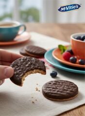 McVitie's Şeker İlavesiz Bisküvi Bitter Çikolata Kaplı Şekersiz Tam Buğday Bisküvi 150 Gr