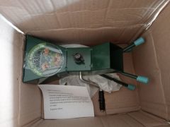 Pratik Kollu Fındık Kırma Ceviz Kıracağı Makinesi Patos (1 Adet)