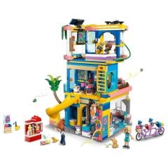 42689 Lego Friends Heartlake - Friends Kulüp Evi  794 parça +8 yaş