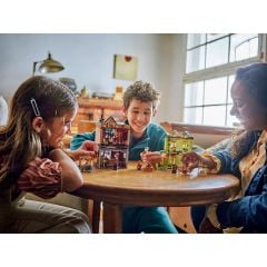 76452 Lego Harry Potter-Quidditch Malzemeleri ve Dondurma Salonu 795 parça +8yaş