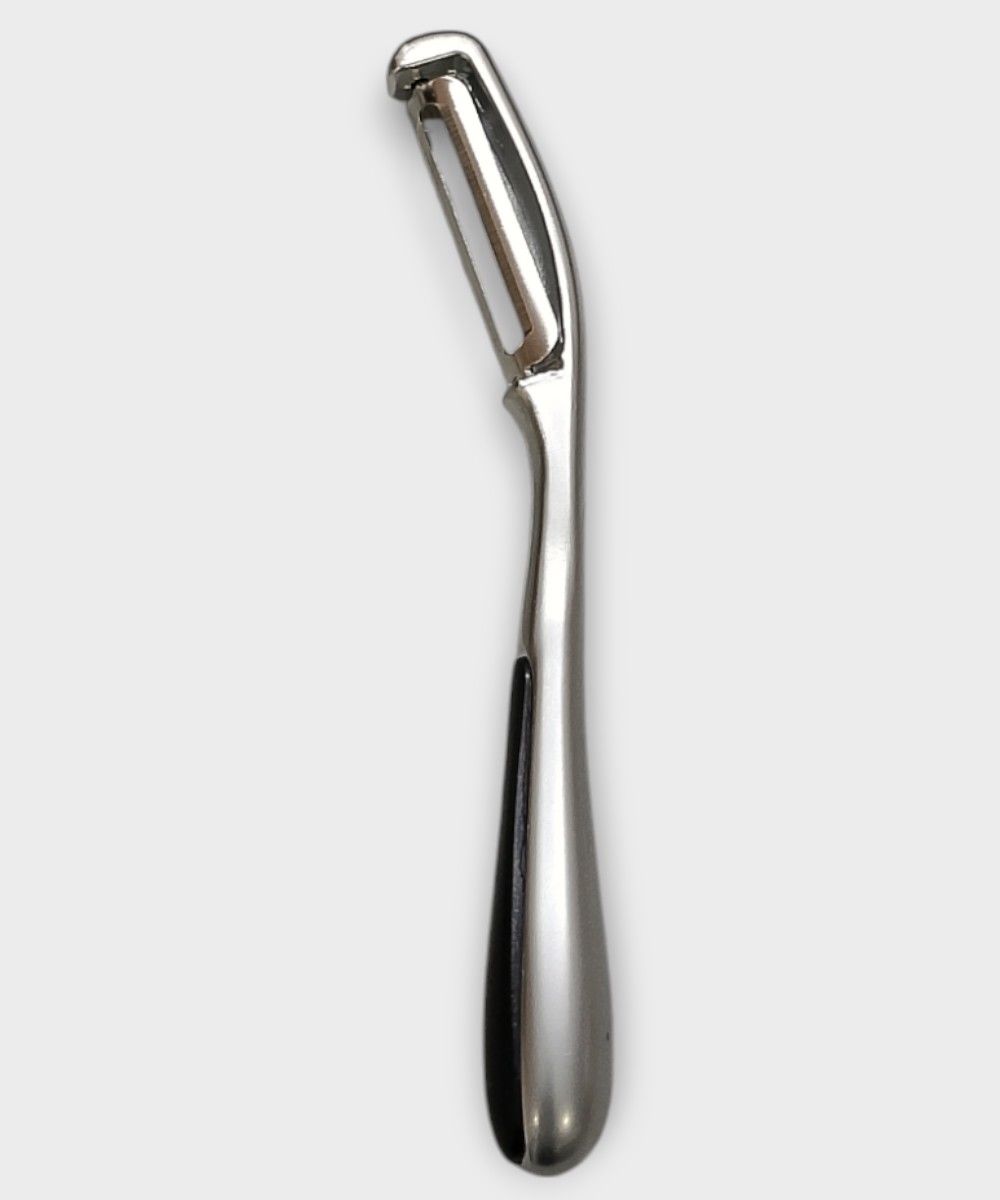 Russet MNK 189 Soyacak Çelik Domates Sebze Meyve Soyacağı Eğik 15cm