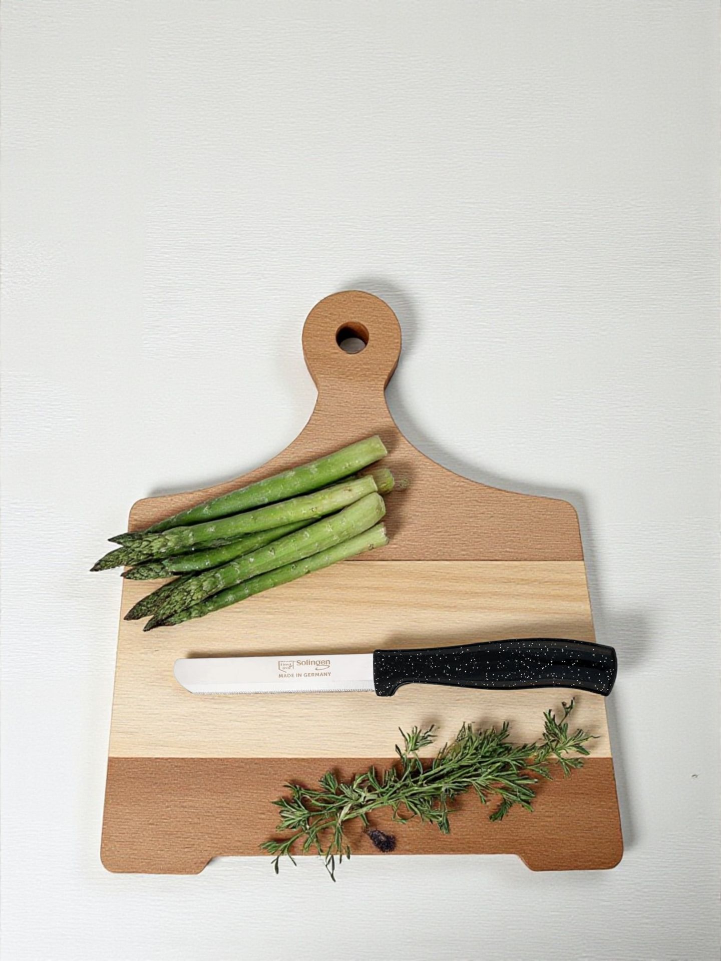 Solingen Siyah Simli Ava Sebze Bıçağı – Paslanmaz Alman Çeliği, 22 cm (Tekli)