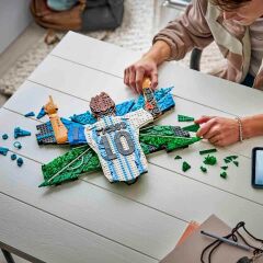 43018 Lego Editions Lionel Messi - Kutlama 1427 parça +14 yaş