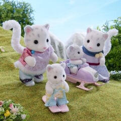 5814 Sylvanian Families Kar Leoparı Ailesi +3 yaş