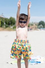Batmayan Şort Erkek Çocuk Mayosu (30-35 Kg) Karışık Renk