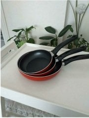 Ekonomik Teflon Kaplama Hafif 3 lü Tava Seti (Renk Karışık)