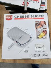 Russet Paslanmaz Çelik Bıçaklı Kalıp Peynir ve Tereyağı Dilimleme Aparatı – 12x22 cm Giyotin Dilimleyici (472 g)