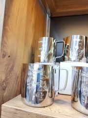 İçi Ölçekli Çelik Süt Karafı 350 ML & Buhar Potu - Profesyonel Pitcher